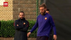 VIDEO: Pecat Mourinho, AS Roma Tunjuk De Rossi Jadi Manajer
