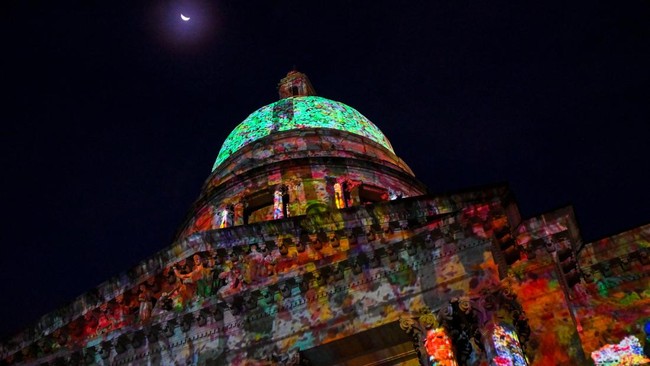 FOTO: Warna-warni Festival Seni Visual Singapura