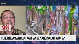 VIDOE: Penertiban Atribut Kampanye Yang Salahi Aturan