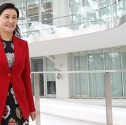 Gebrakan 'Layar Sentuh'  Bawa Zhou Qunfei Jadi Perempuan Terkaya di China, Dulu Hidup Miskin Sampai Terpaksa Berhenti Sekolah!