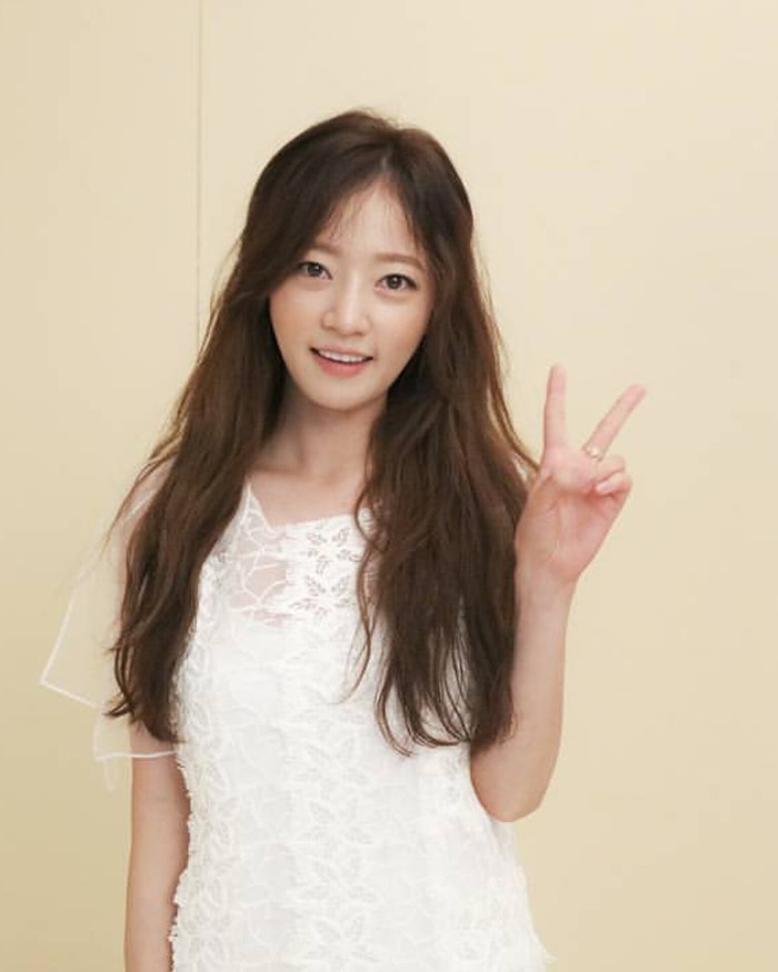 Aktris kelahiran 2 Desember 1986 tersebut resmi memulai debutnya di tahun 2003 dengan menggunakan nama panggung Kim Byul saat membintangi serial drama pertamanya 'Sangdoo, Let's Go to School!/ Foto: allkpop.com