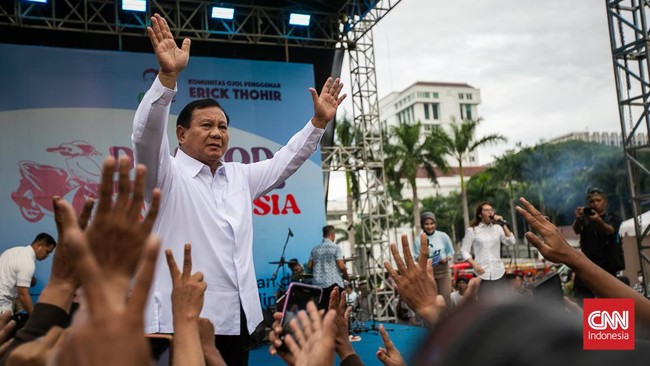 Capres nomor 2 Prabowo Subianto berjanji akan menyampaikan aspirasi para pengemudi ojol ke Pj Gubernur DKI Jakarta Heru Budi terkait lahan parkir gratis.