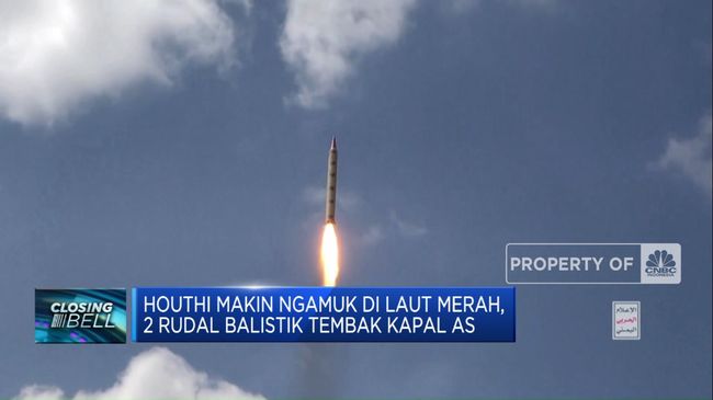 Video: Houthi Ngamuk di Laut Merah, Kapal AS Ditembak