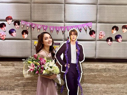 Kisah dr Reisa Ngefans BTS & K-Pop, Didukung Suami Pangeran Solo