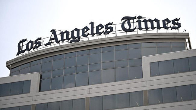 Los Angeles Times akan PHK 100 jurnalis atau 20 persen dari awak redaksi surat kabar Amerika Serikat tersebut.