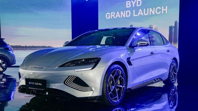 10 Mobil Listrik Terlaris Juli 2024: BYD Seal Jegal Omoda E5 dan Cloud