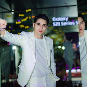 Sering Dikira Mualaf, Ini Fakta Unik Maxime Bouttier Pacar Luna Maya