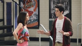 Selena Gomez dan David Henrie Reuni di Wizards of the Waverly Place 2