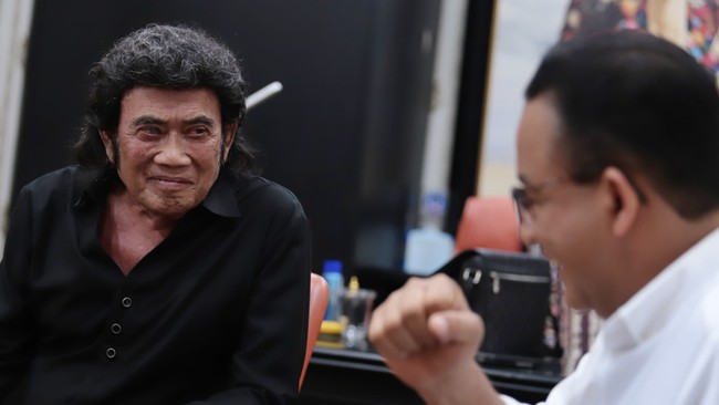 Capres nomor urut 1 Anies Baswedan menemui legenda dangdut Rhoma Irama di Depok, Jawa Barat, Sabtu (20/1).