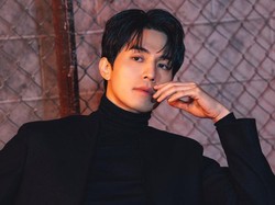 Lee Dong Wook Rayakan Pemakzulan Yoon Suk Yeol