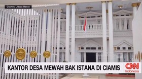 VIDEO: Kantor Desa Mewah Bak Istana di Ciamis