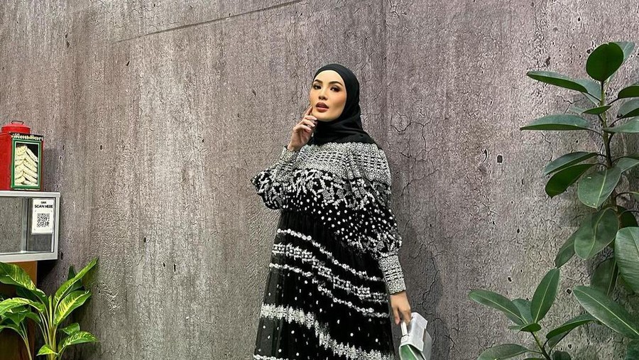 nindy ayunda Nindy Ayunda