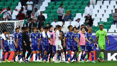 Kenapa Jersey Timnas Jepang Berwarna Biru? Jepang yang memiliki bendera berwarna putih dan merah mengenakan jersey sepak bola berwarna biru. Mengapa demikian?