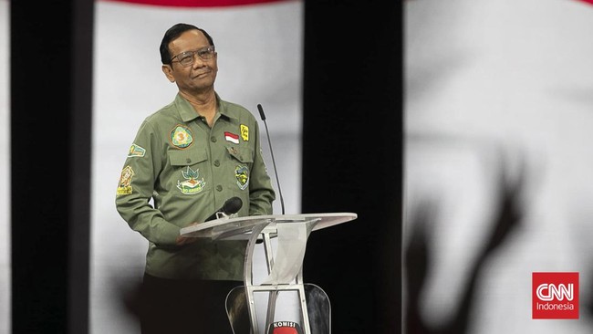 Mahfud MD menyebut deforestasi di Indonesia dalam satu dekade terakhir menyebabkan lahan gundul yang lebih luas 23 kali dari Pulau Madura.