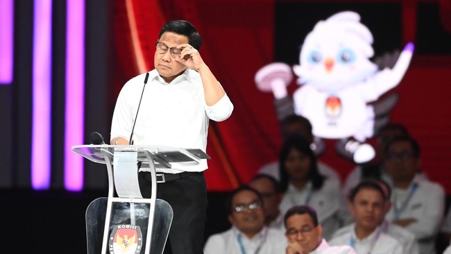 Cawapres nomor urut 1 Cak Imin mengaku sedih usai Jokowi sebut presiden boleh memihak di pilpres.