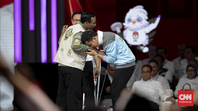 Agresi Israel ke Palestina hingga serangan Houthi di Laut Merah dan debat cawapres pilpres 2024 menjadi perhatian berita internasional selama akhir pekan.