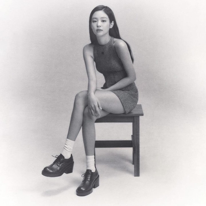 <p>Pada 24 Desember 2023 lalu, Jennie mengumumkan agensi independennya yang bernama OA (ODD ATELIER). Meskip tetap bersama BLACKPINK di bawah manajemen YG Entertainment, kegiatan solo idol K-pop gen-3 ini dikelola oleh OA. (Foto: Instagram @oddatelier)</p>