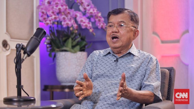 Wakil Presiden ke-10 dan ke-12 Jusuf Kalla (JK) memberikan nasihat kepada Presiden terpilih Prabowo Subianto agar tidak membikin kebijakan secara tiba-tiba.