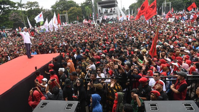 Anies dan Ganjar akan kampanye akbar, sementara Prabowo menjalankan kegiatan sebagai Menteri Pertahanan di Madura.