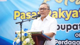 Zulhas Utamakan Kepentingan Rakyat, Resmikan Pasar-Cek Bapok di Blora