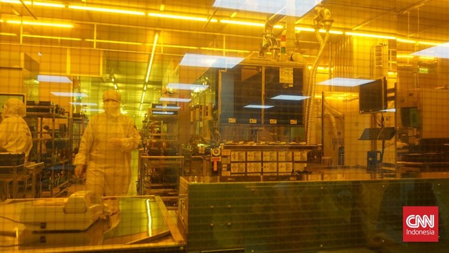 Chairman Win Semiconductors Corp Dennis Chen membagikan soal resep Taiwan menjadi pemain industri global hingga peluang investasi di Indonesia.
