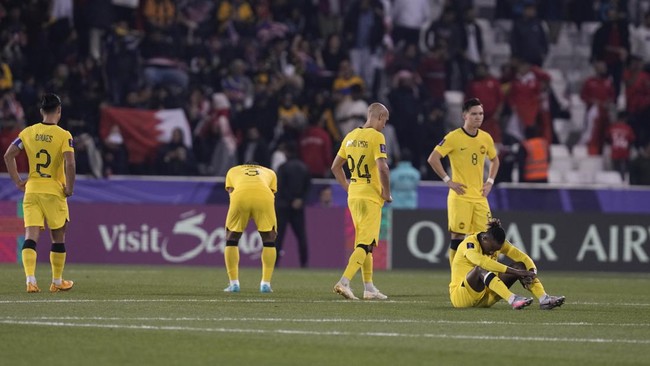Timnas Malaysia yang semula mengincar lolos ke babak 16 besar Piala Asia 2023 (2024) dipastikan tersisih dari ajang kontinental tersebut.