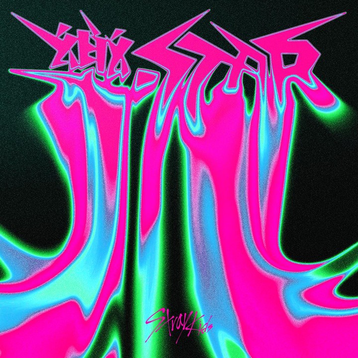 <p>Lagi-lagi datang dari Stray Kids, <em>Rock-Star</em> yang dirilis pada 10 November 2023 lalu menduduki peringkat ke-5 sebagai salah satu album K-Pop terlaris menurut data penjualan Hanteo, terjual hingga 3.872.893 kopi. (Foto: Twitter @skzchartdata)</p>
