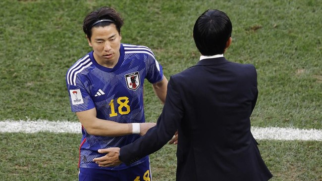 Jelang duel lawan Timnas Indonesia di laga terakhir Piala Asia, posisi Jepang juga belum sepenuhnya aman dan masih dalam ancaman gagal lolos.