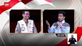VIDEO: Senyum Mahfud saat Gibran Sebut Food Estate Sukses