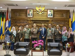 Unair & Western Sydney University RI Kolaborasi Riset-Pengembangan Masyarakat