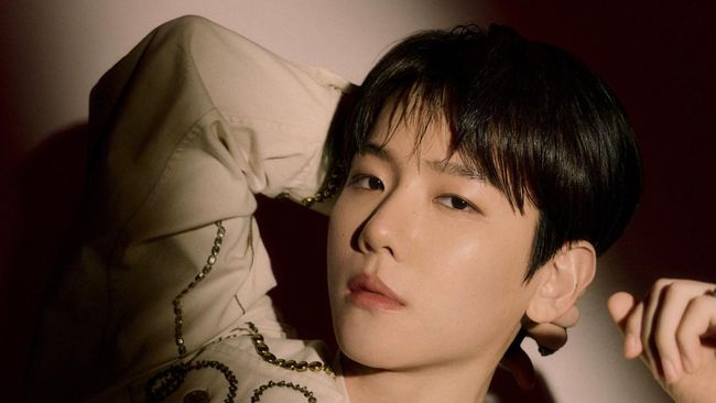Baekhyun EXO akan konser lagi di Indonesia, bagian tur Asia Lonsdaleite. Konser Baekhyun akan digelar di Istora Senaya, 1 dan 2 Juni.