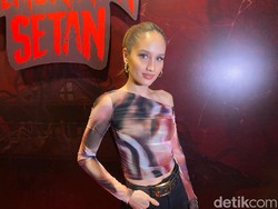 Cinta Laura Harap 2024 Bisa Main Film-Series Lagi Usai Tahun Lalu Absen