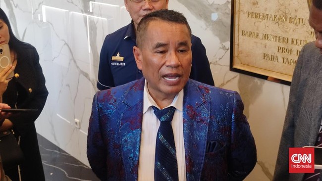 Hotman Paris meminta atensi Polres Kota Banyuwangi dan Kapolda Jatim Irjen Pol Imam Sugianto dalam kasus dugaan KDRT terhadap Sharon Milan di Banyuwangi, Jatim.