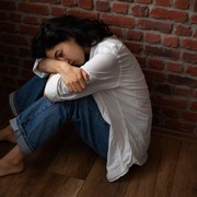 Sering Tidak Disadari, Ini 6 Tanda Kamu sedang Melarikan Diri dari Kenyataan