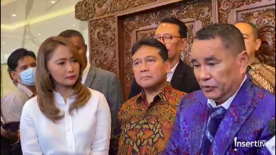 Inul Daratista dan Hotman Paris