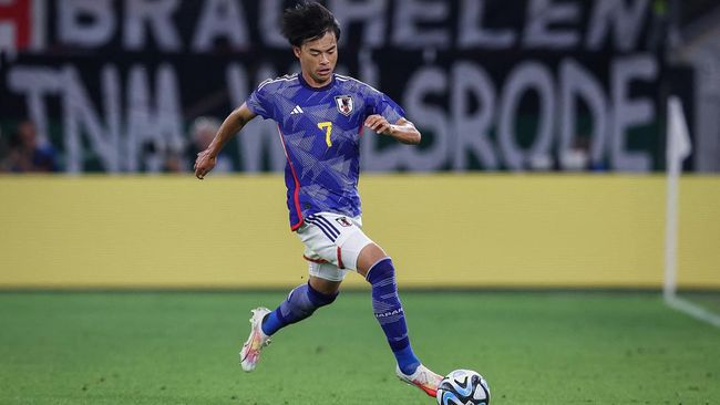 Siapa yang Bertugas Jegal Kaoru Mitoma di Indonesia vs Jepang?