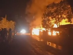 Kebakaran di Luwu Timur Hanguskan 2 Rumah-1 Mobil, Polisi Selidiki