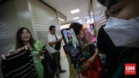Little Bangkok di Tanah Abang, Surganya Fesyen Impor Thailand-Tiongkok