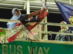 Bawaslu Tertibkan Atribut Kampanye yang Membahayakan di Jakpus
