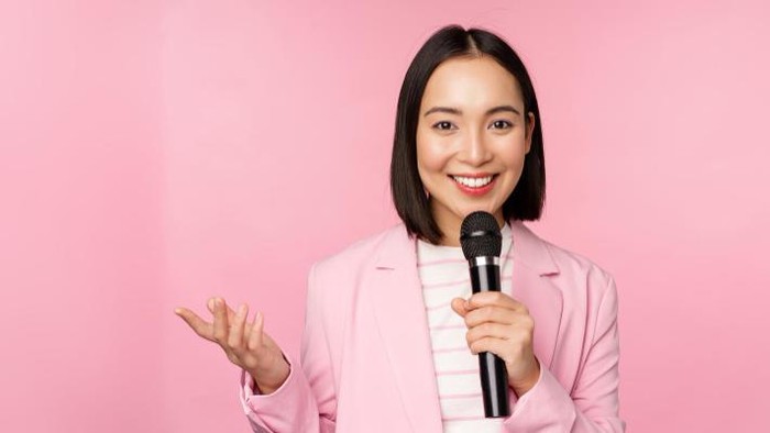 Persiapan dengan Baik Saat Memulai Public Speaking/Foto: Freepik/benzoix