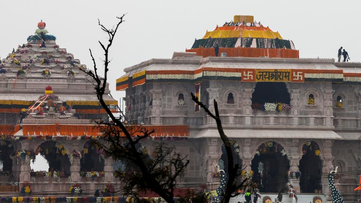 FOTO: Kuil India Ram yang Dibangun Modi di Atas Lahan Bekas Masjid