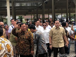 Prabowo-Gibran Kompak Pakai Batik Bertemu Sultan Hamengku Buwono X