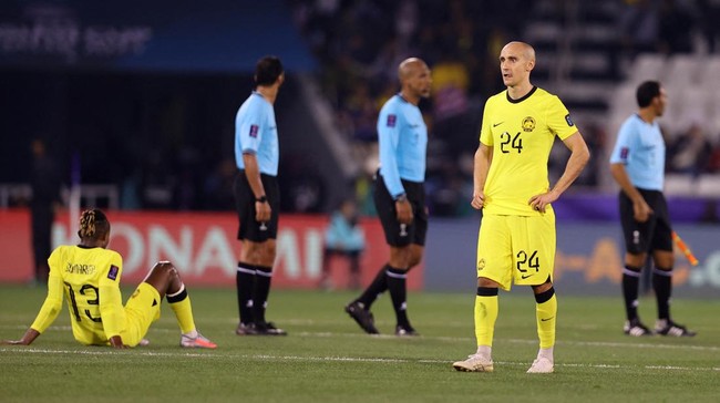 Pemain Malaysia, Natxo Insa jadi sasaran kritik fans setelah kegagalan yang dialami Harimau Malaya di Piala Asia 2023.