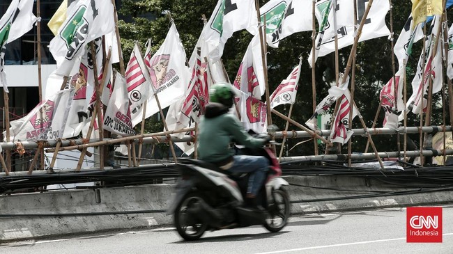 Survei Lingkaran Survei Indonesia (LSI) Denny JA merilis ada 8 parpol yang lolos ke DPR versi quick count Pemilu 2024.