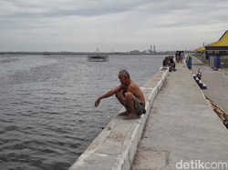 KKP Jamin Proyek Tanggul Laut Raksasa Tak Rusak Ekosistem
