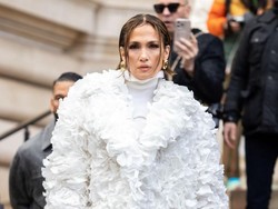 Di Balik Album This Is Me...Now Milik Jennifer Lopez