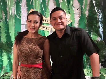 img-title 7 Potret Harmonis Pernikahan Liza Natalia & Yusuf Hasnoputro Kakak Kandung Ashanty
