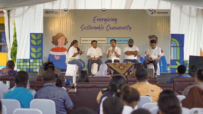 Kegiatan Sekolah Energi Berdikari itu merupakan pengembangan dari Program Desa Energi Berdikari yang sukses diadakan Pertamina di 85 desa Indonesia.