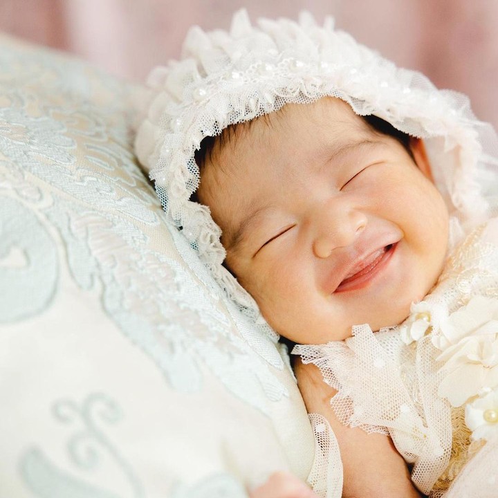 <p>"Cantiknya adik Brielle. Sehat-sehat Nak," ungkap seorang netizen. "Senyumannya manis sekali Brielle," tutur yang lainnya. (Foto: Instagram: @pattdevdex)</p>