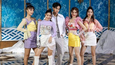 Lirik Lagu Love Score - SIZZY x NANON